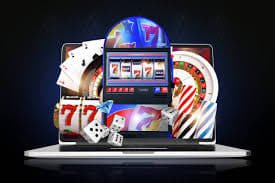 Pengguna Indonesia mengecek halaman kemenangan besti69 slot dari smartphone